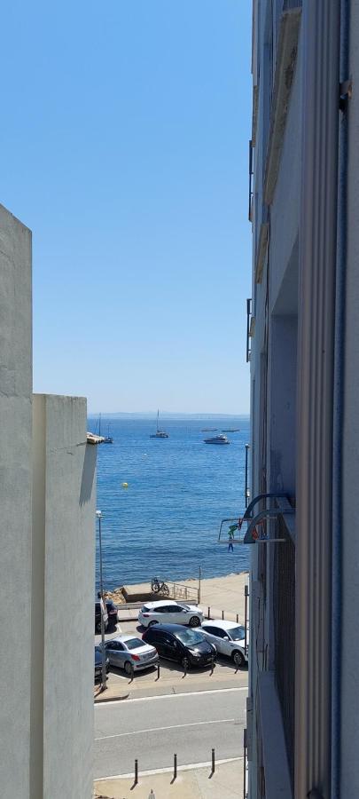 Apartamento En El Mar Roses Esterno foto